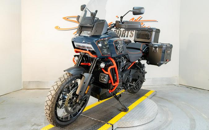 2025 Harley-Davidson CVO™ Pan America®