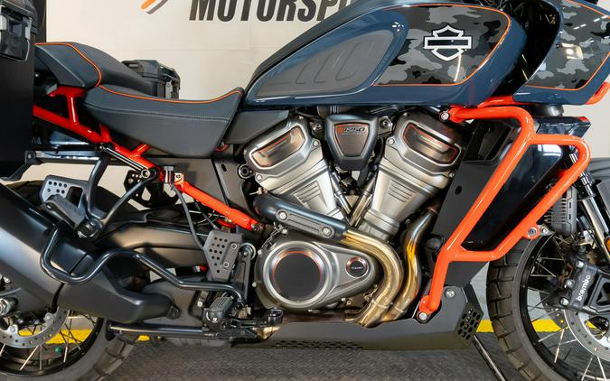 2025 Harley-Davidson CVO™ Pan America®