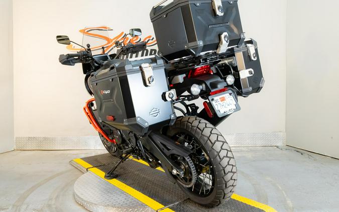 2025 Harley-Davidson CVO™ Pan America®