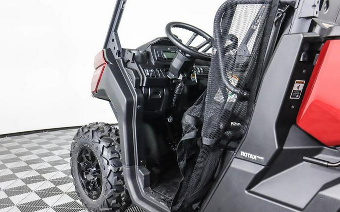 2024 Can-Am® Defender XT HD9