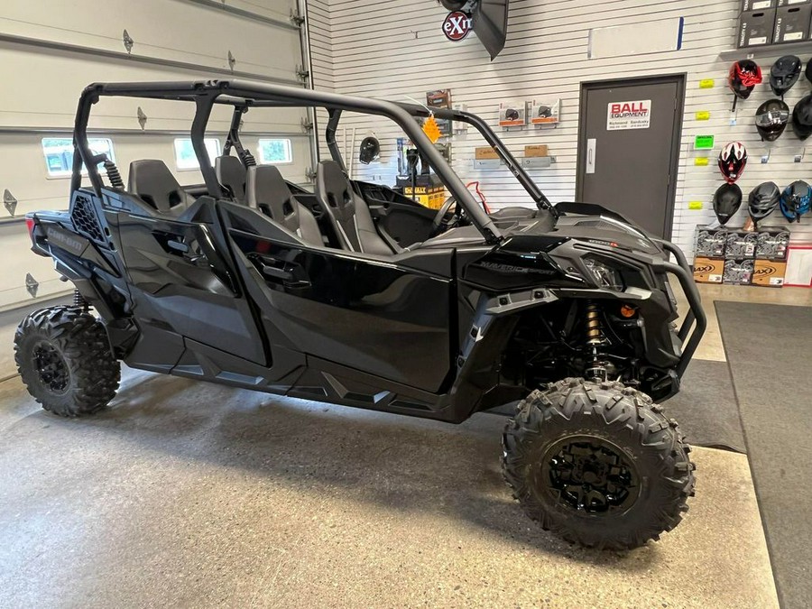 2025 Can-Am® Maverick Sport MAX DPS 1000R
