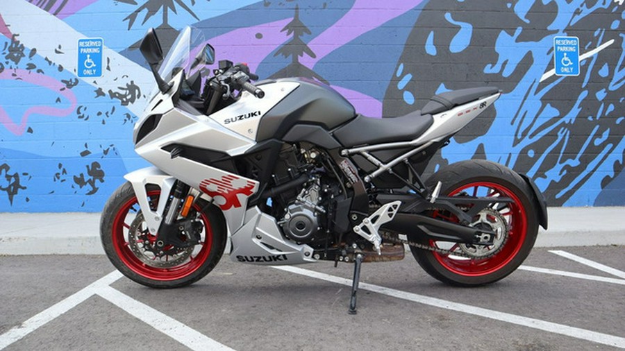 2024 Suzuki GSX 8R