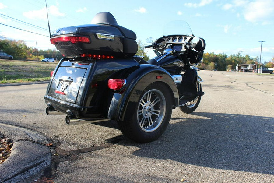 2024 Harley-Davidson® FLHTCUTG - Tri Glide® Ultra