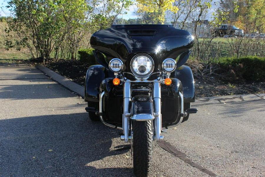 2024 Harley-Davidson® FLHTCUTG - Tri Glide® Ultra