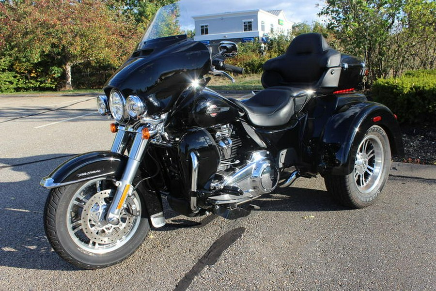 2024 Harley-Davidson® FLHTCUTG - Tri Glide® Ultra