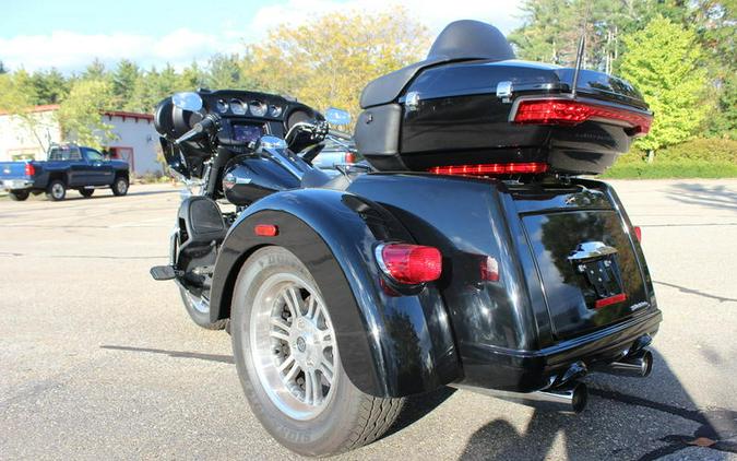 2024 Harley-Davidson® FLHTCUTG - Tri Glide® Ultra