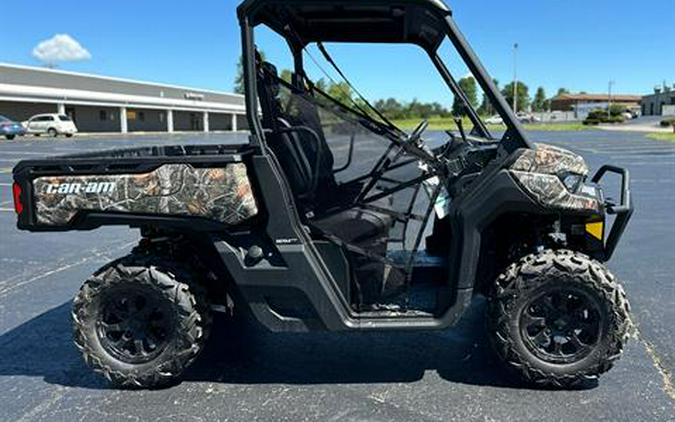 2024 Can-Am Defender XT HD9