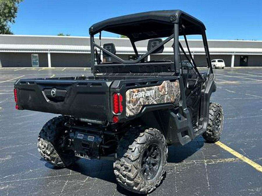 2024 Can-Am Defender XT HD9