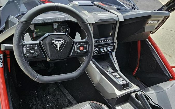 2024 Polaris Slingshot® Slingshot® R AutoDrive Phantom Gray