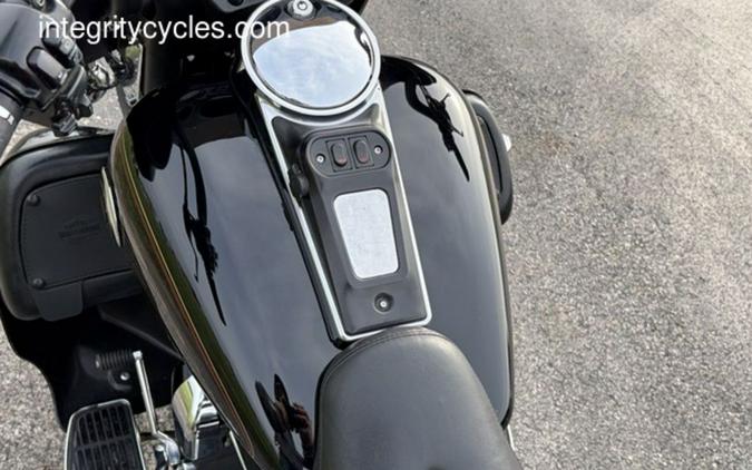 2002 Harley-Davidson® FLHTCUI - Electra Glide® Ultra Classic® Injection