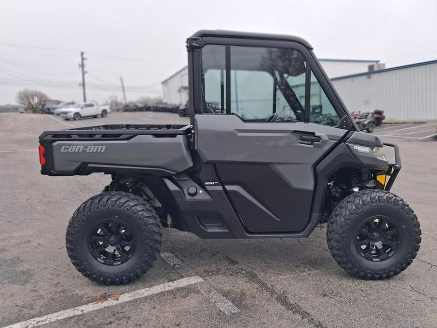 2024 Can-Am® Defender Limited HD10