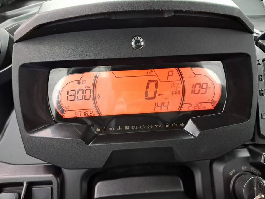 2024 Can-Am® Defender Limited HD10