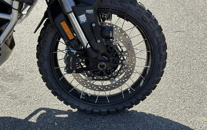 2024 Ducati Multistrada V4 Rally Travel Adventure Black