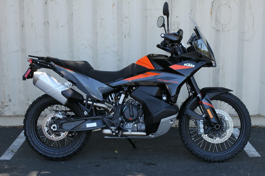 2023 KTM 890 Adventure