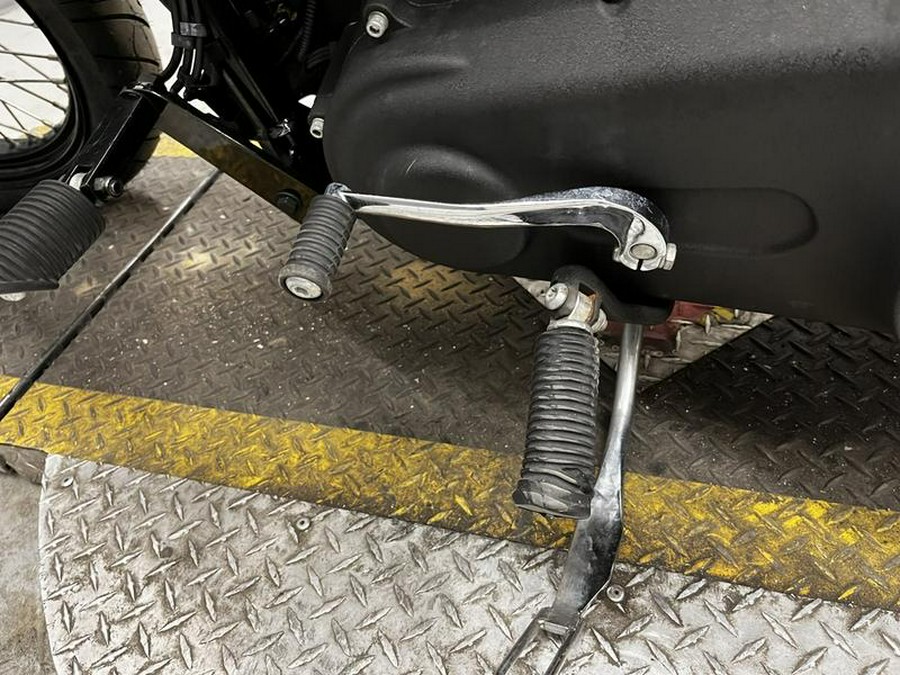 2013 Harley-Davidson® FXDB - Dyna® Street Bob®