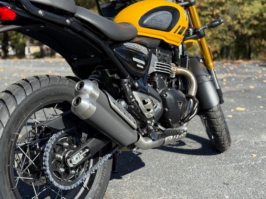 2026 Triumph Scrambler 400 XC