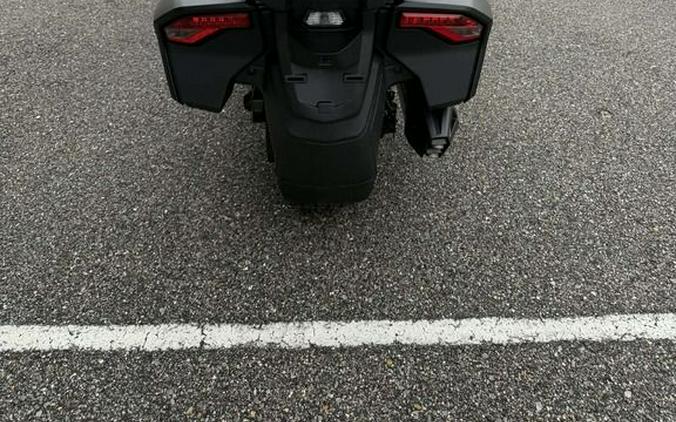 2026 Can-Am® Spyder F3 Limited Dark