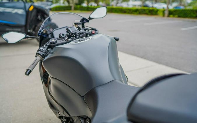 2025 Kawasaki Ninja ZX-6R