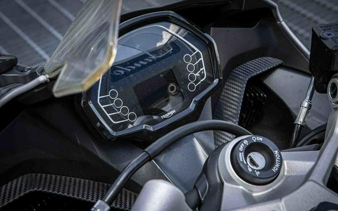 2025 Triumph Daytona 660 Snowdonia WhiteSapphire Black