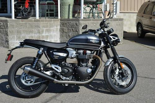 2020 Triumph Speed Twin Review Photo Gallery