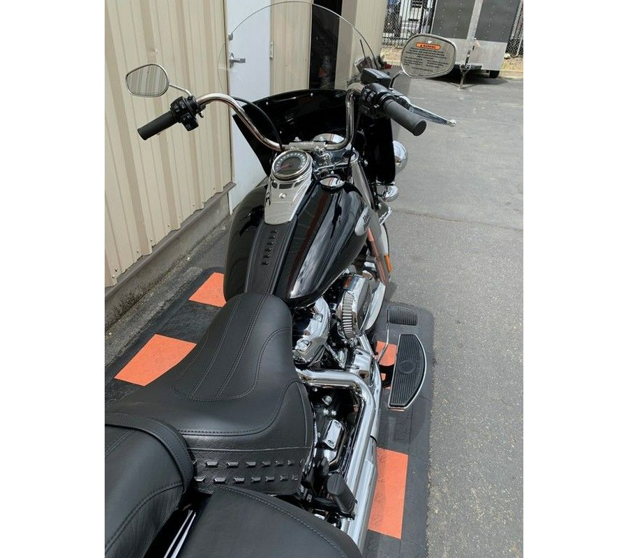 2023 Harley-Davidson® FLHCS - Heritage Classic