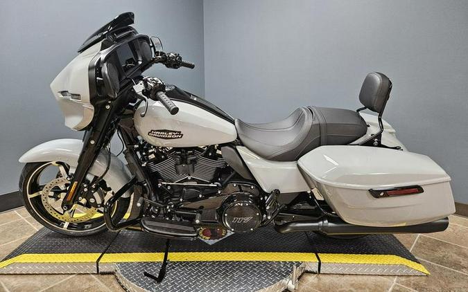 2024 Harley-Davidson® FLHX - Street Glide®