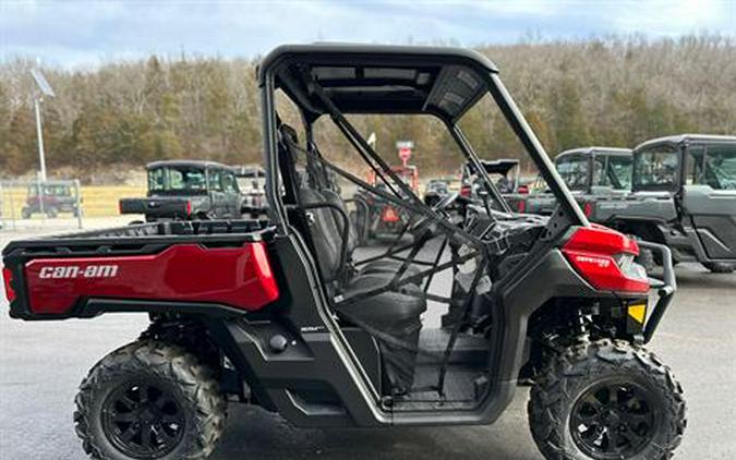 2024 Can-Am Defender XT HD9