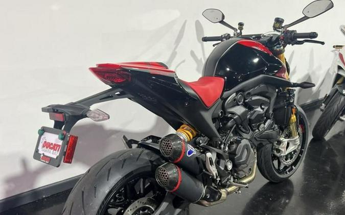 2025 Ducati MONSTER SP