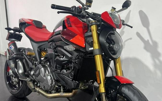 2025 Ducati MONSTER SP