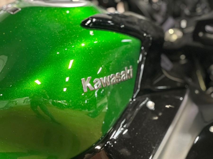 2022 Kawasaki NINJA H2 SX SE