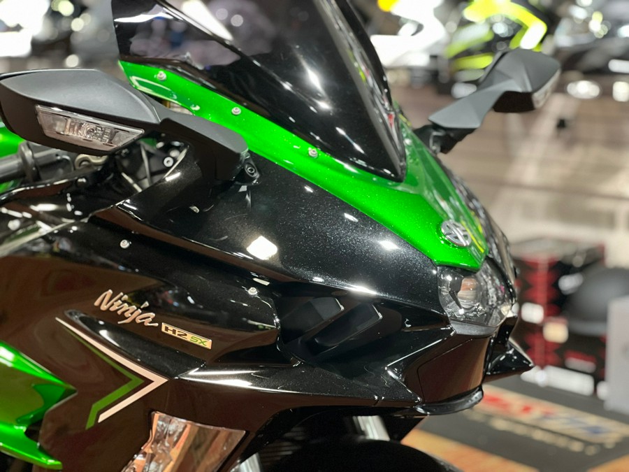 2022 Kawasaki NINJA H2 SX SE