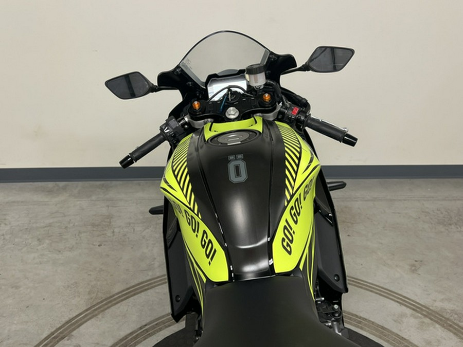 2025 Yamaha YZF-R7 (YZFR7SB) Custom Skda graphic kit R7