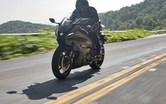2025 Yamaha YZF-R7