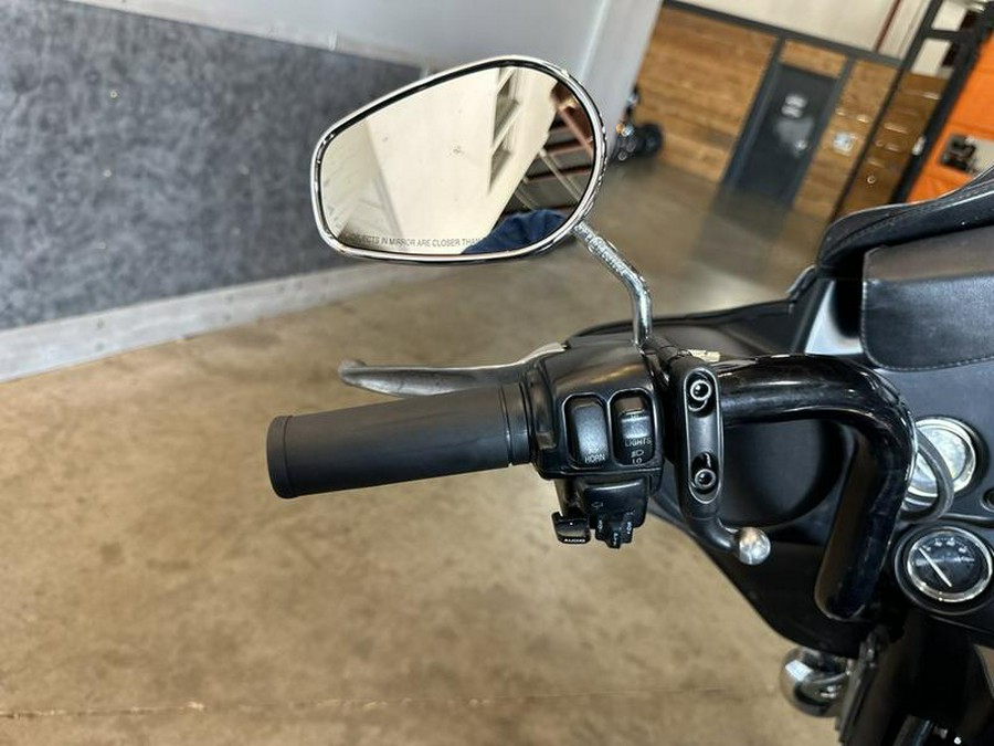 2013 Harley-Davidson® FLHTK - Electra Glide® Ultra Limited