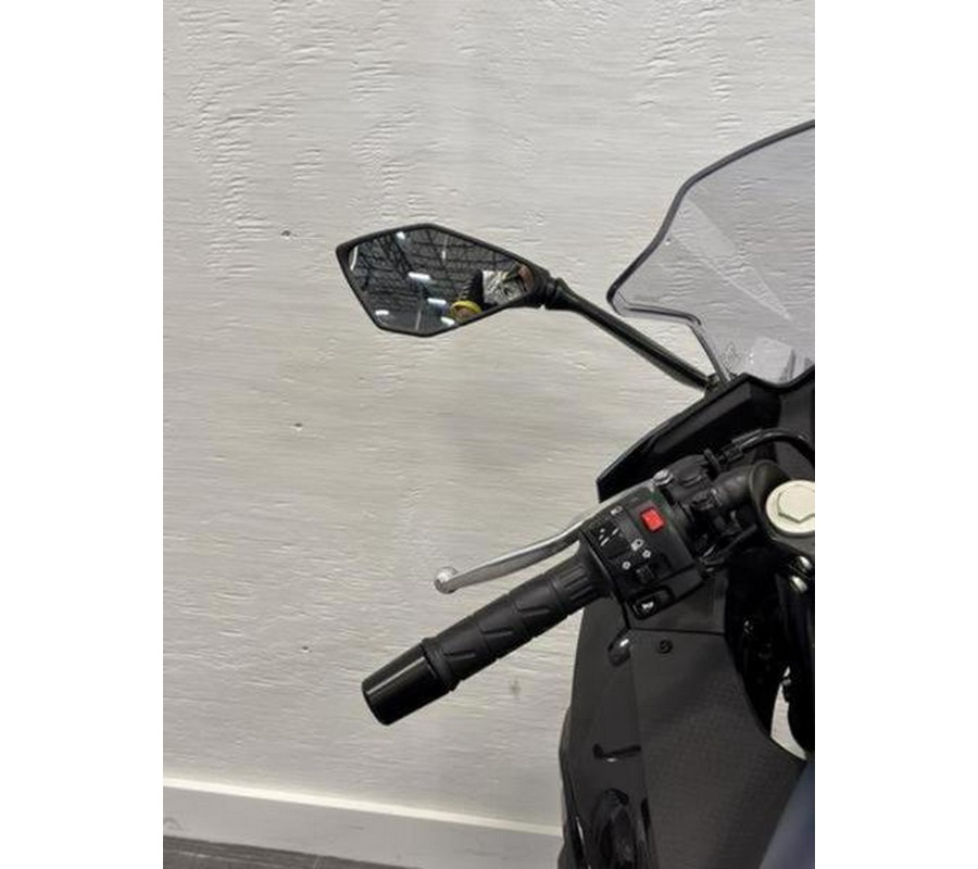 2026 Kawasaki Ninja® 500 SE ABS