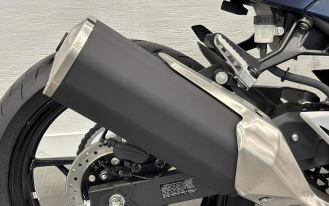 2026 Kawasaki Ninja® 500 SE ABS