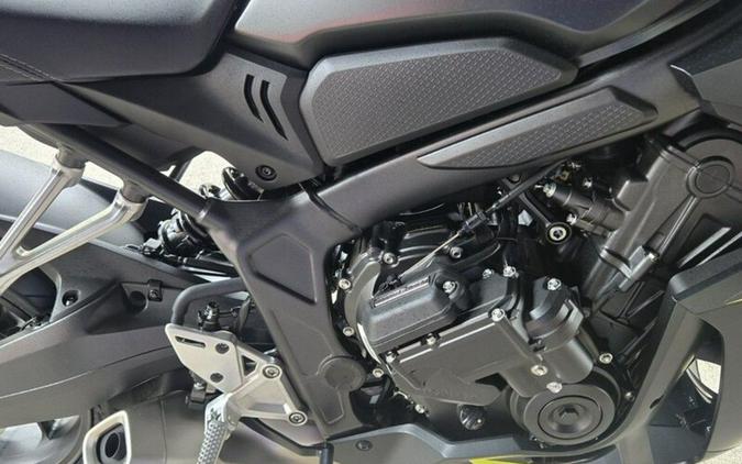 2026 Honda CBR650R E-Clutch