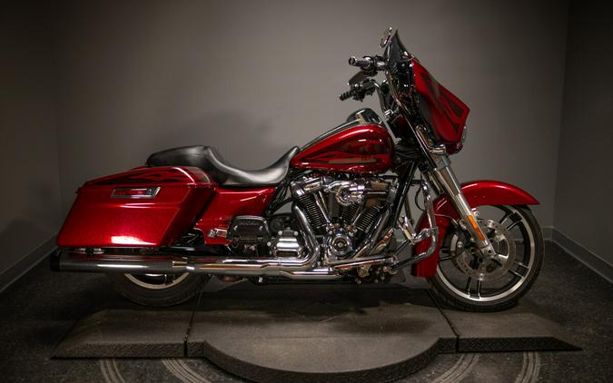2017 Street Glide Special (FLHXS)