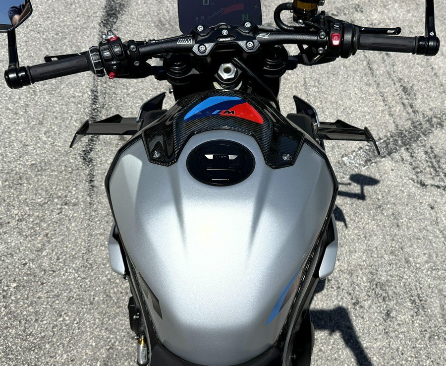 2026 BMW M 1000 R