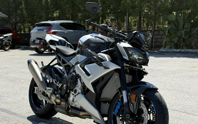 2026 BMW M 1000 R