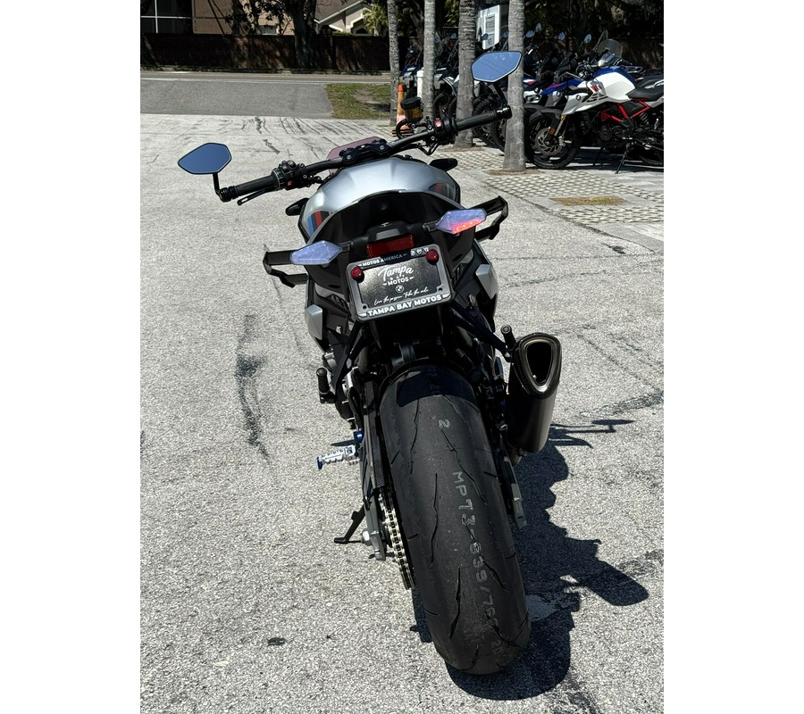 2026 BMW M 1000 R
