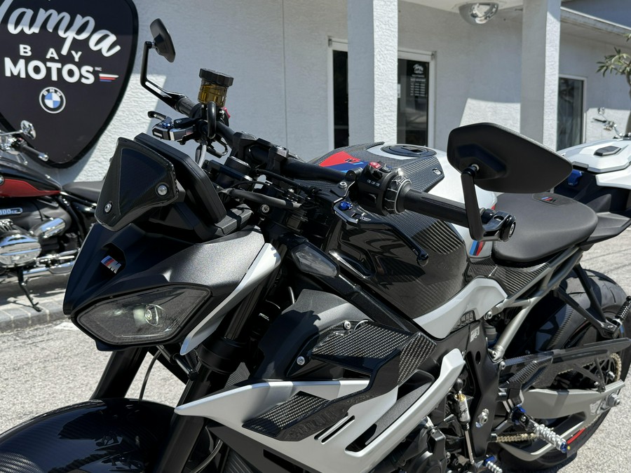 2026 BMW M 1000 R