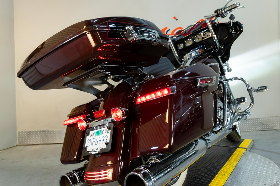 2022 Harley-Davidson Street Glide® Special