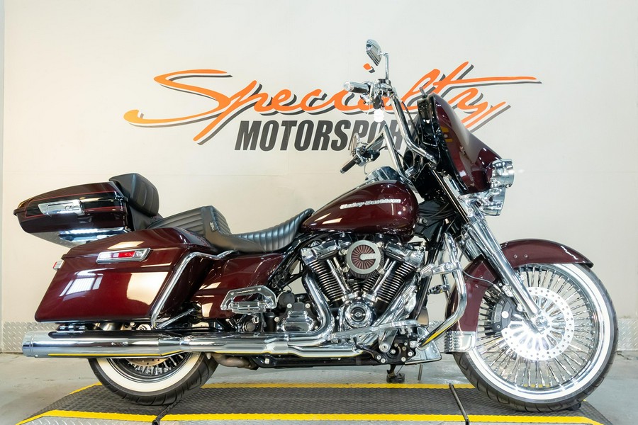 2022 Harley-Davidson Street Glide® Special