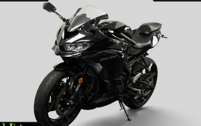 2024 Kawasaki Ninja ZX-4RR KRT
