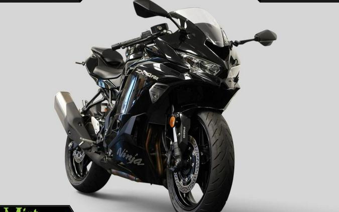 2024 Kawasaki Ninja ZX-4RR KRT