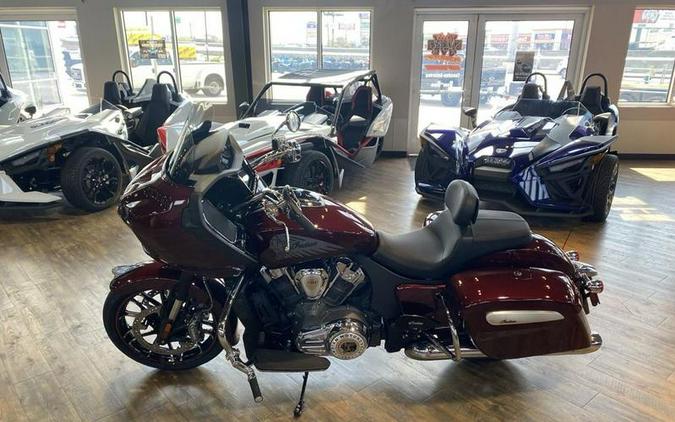 2023 Indian Motorcycle® Challenger® Limited Maroon Metallic