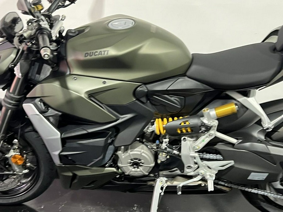 2024 Ducati Streetfighter V2 Storm Green