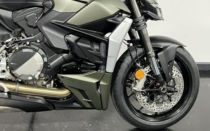 2024 Ducati Streetfighter V2 Storm Green