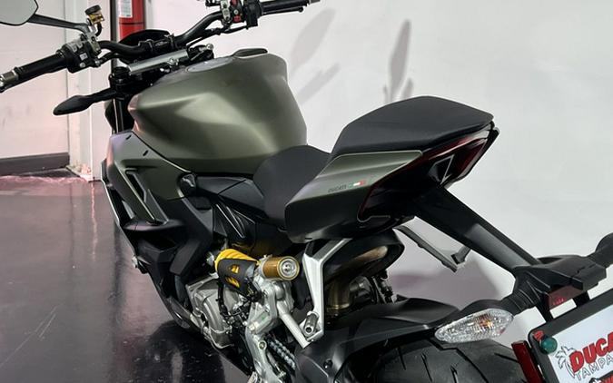 2024 Ducati Streetfighter V2 Storm Green